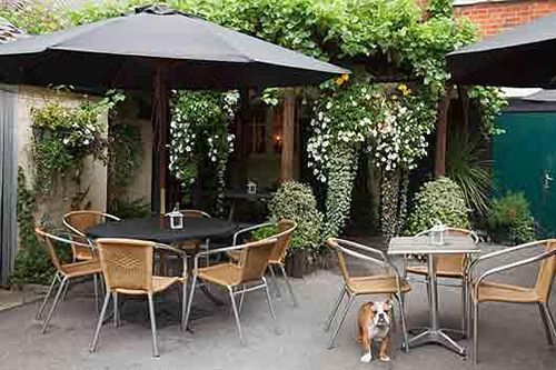 The Lamb Inn 马尔堡 外观 照片